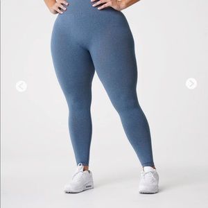 NVGTN Blue Seamless Leggings